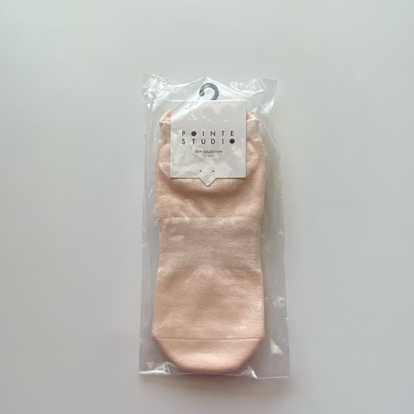 Pointe Studio Union Full-Foot Grip Socks, Pilates Barre & Yoga Socks, M/L 8-10 - Picture 7 of 10